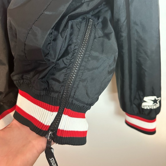 Vintage 90’s Starter Detroit Redwings Pullover - Picture 9 of 11